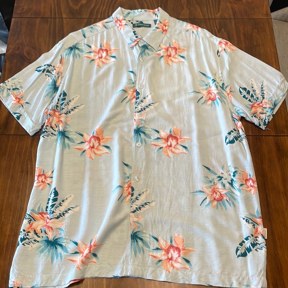 Men’s Large Cubavera Hawaiian Shirt